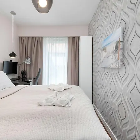 Elegant Blue In With Parking & Garden By Renters Daire Gdansk
