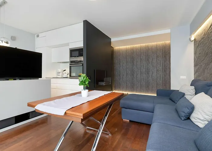 Elegant Blue In With Parking & Garden By Renters Gdansk
