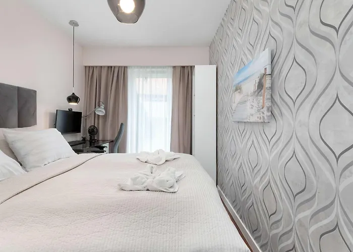Elegant Blue In With Parking & Garden By Renters Daire Gdansk