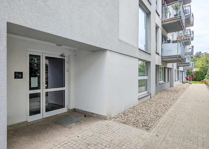 Elegant Blue In With Parking & Garden By Renters Daire