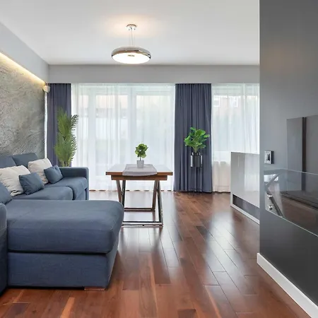 Elegant Blue In With Parking & Garden By Renters グダニスク