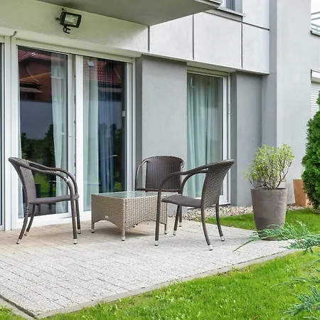 아파트 Elegant Blue In With Parking & Garden By Renters