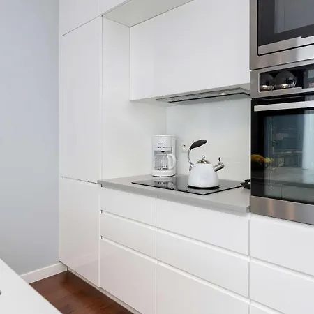 Elegant Blue In With Parking & Garden By Renters 그단스크