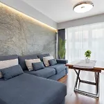 Elegant Blue In With Parking & Garden By Renters * Γκντανσκ