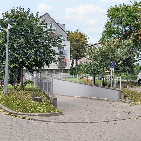 Elegant Blue In With Parking & Garden By Renters Γκντανσκ